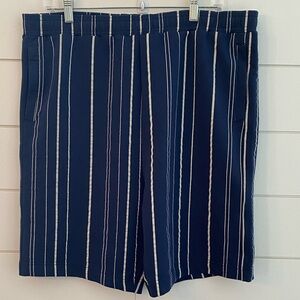 The Upside mens size 34 Bermuda board short Nautical pull on stripped preppy